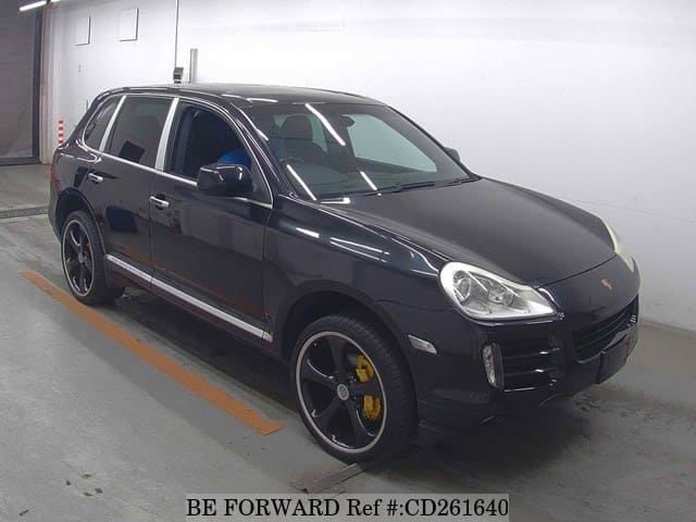 2010 PORSCHE CAYENNE image 4
