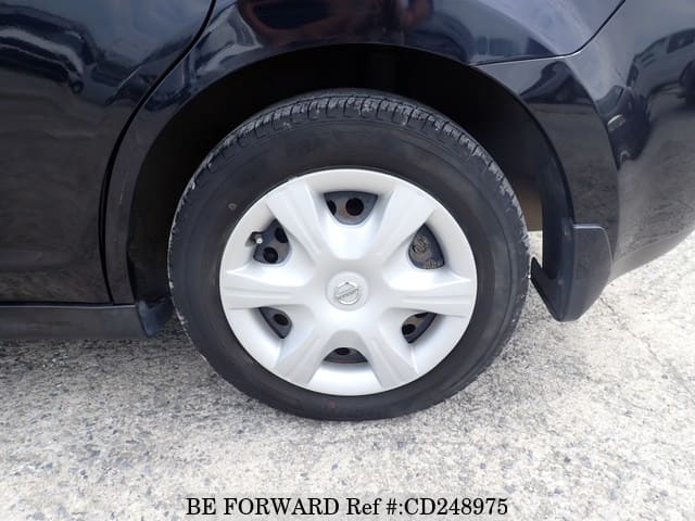2011 NISSAN TIIDA 15M image 10