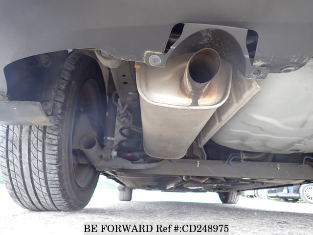 2011 NISSAN TIIDA 15M image 15