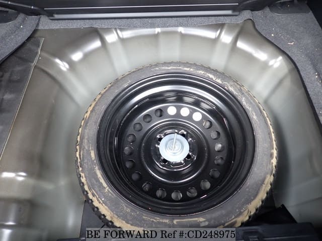 2011 NISSAN TIIDA 15M image 29