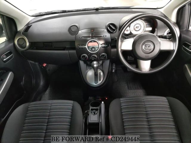 2011 MAZDA DEMIO 13C SMART EDITION image 3