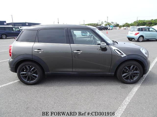 2013 BMW MINI COOPER S CROSS OVER image 6