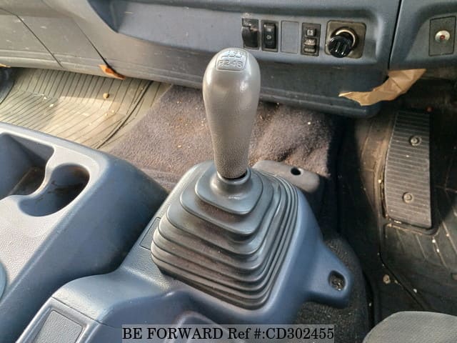 2005 HINO RANGER image 29