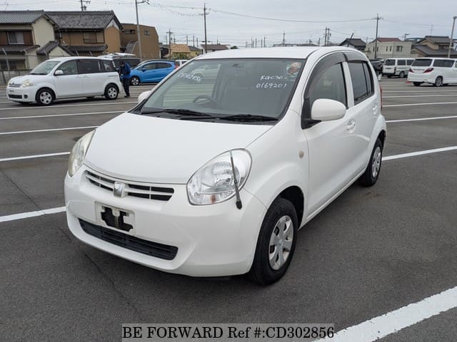2013 TOYOTA PASSO X KUTSUROGI