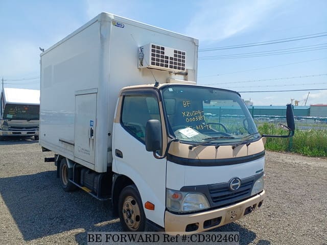 2009 HINO DUTRO image 7