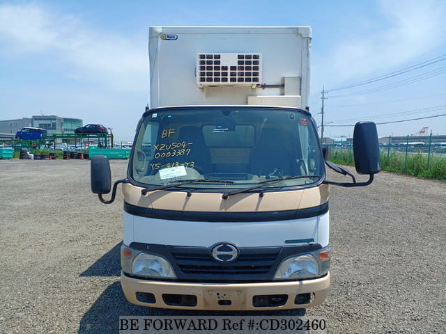 2009 HINO DUTRO image 8