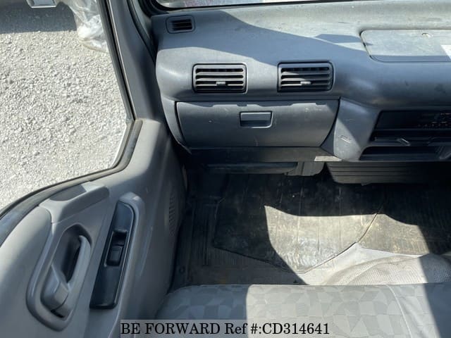 2006 ISUZU ELF TRUCK image 24