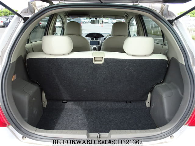 2009 TOYOTA VITZ F image 28