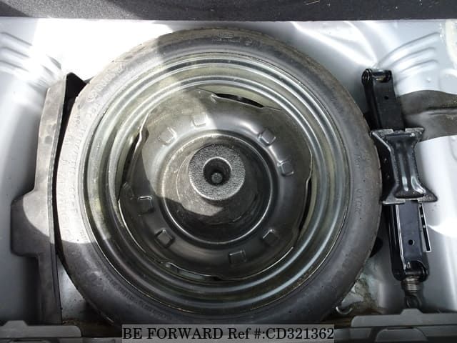 2009 TOYOTA VITZ F image 29