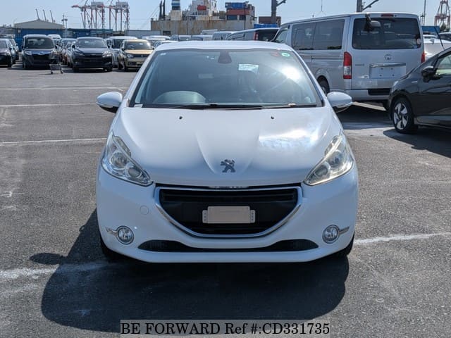 2015 PEUGEOT 208 PREMIUM image 8