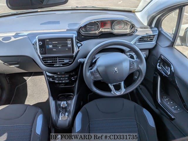 2015 PEUGEOT 208 PREMIUM image 30
