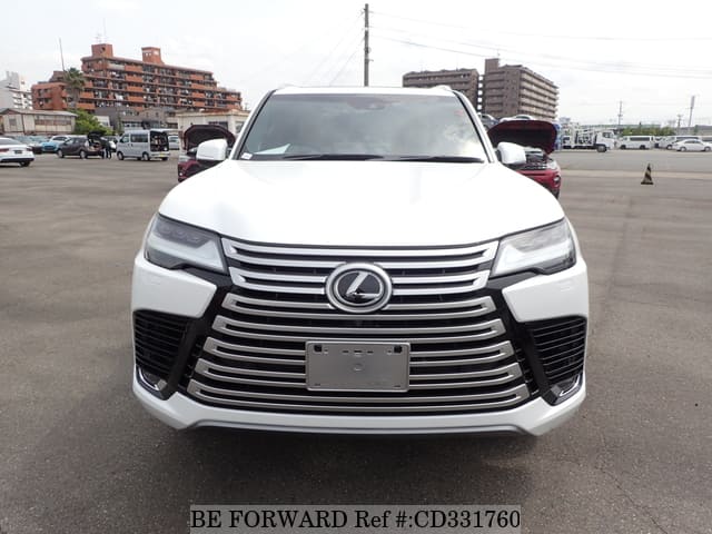 2022 LEXUS LX LX600 image 8