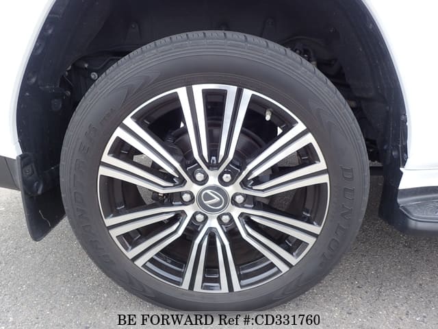 2022 LEXUS LX LX600 image 11
