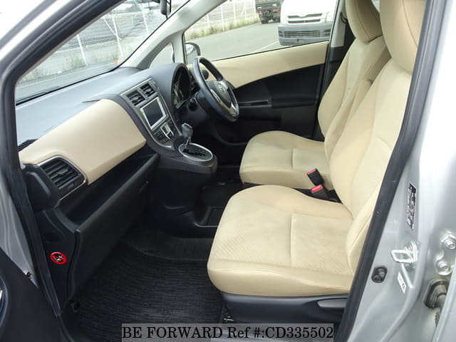 2012 TOYOTA RACTIS G image 26