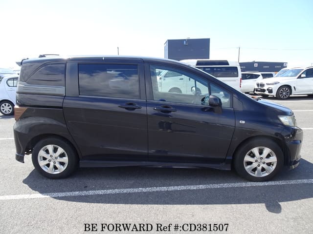 2010 HONDA FREED SPIKE G AERO image 6