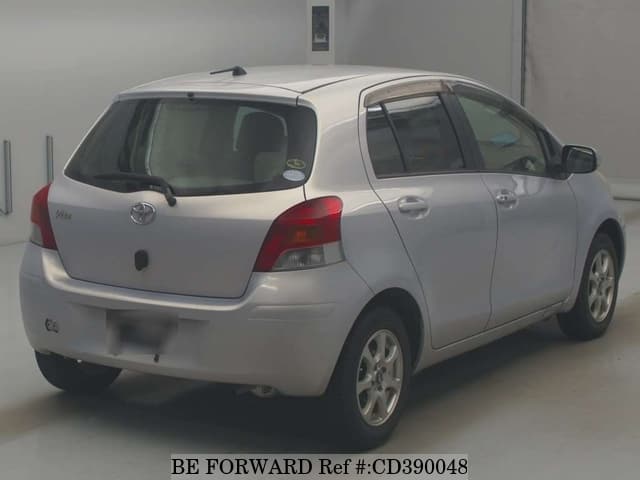 2009 TOYOTA VITZ F LIMITED image 2