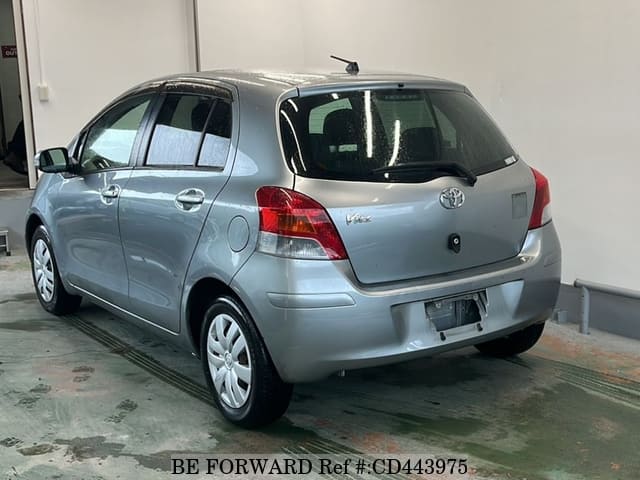 2009 TOYOTA VITZ F image 4