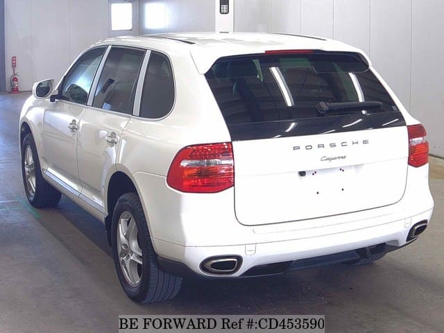2010 PORSCHE CAYENNE image 3