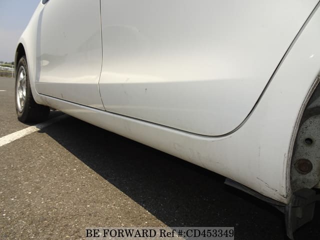 2009 TOYOTA VITZ B image 19