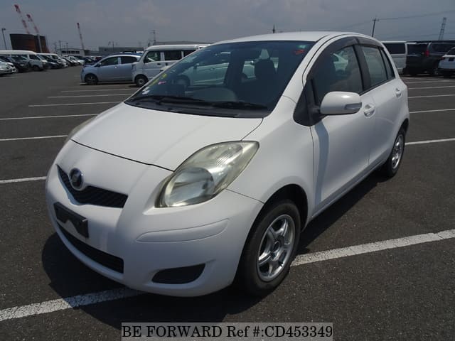 2009 TOYOTA VITZ B