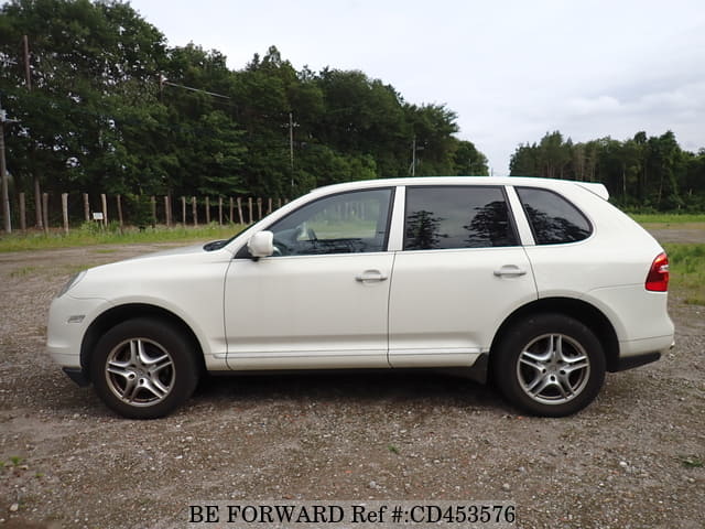 2009 PORSCHE CAYENNE image 2
