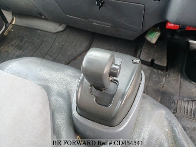 2012 ISUZU ELF TRUCK image 30