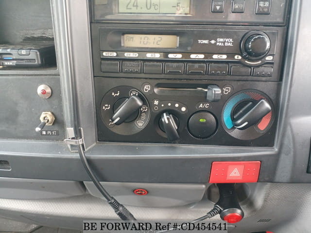 2012 ISUZU ELF TRUCK image 29