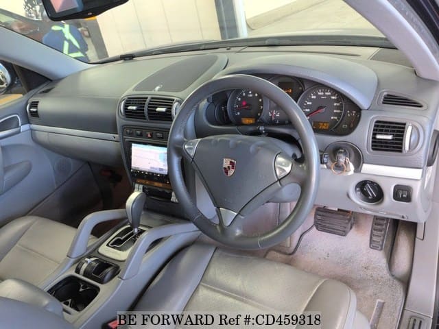 2009 PORSCHE CAYENNE image 3