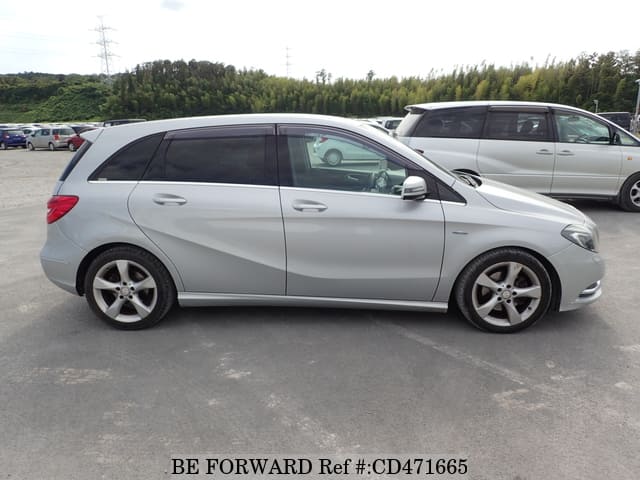 2012 MERCEDES-BENZ B-CLASS B180 BLUE EFFICIENCY SPORTS image 6