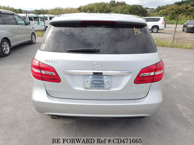 2012 MERCEDES-BENZ B-CLASS B180 BLUE EFFICIENCY SPORTS image 4