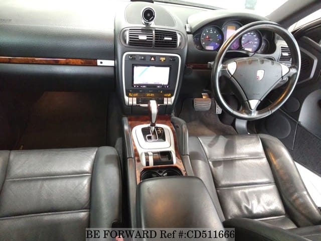 2008 PORSCHE CAYENNE image 4