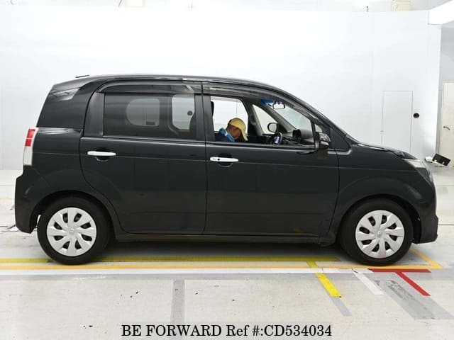 2016 TOYOTA SPADE G image 3