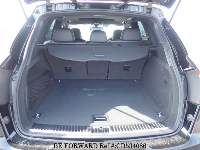2010 PORSCHE CAYENNE image 28