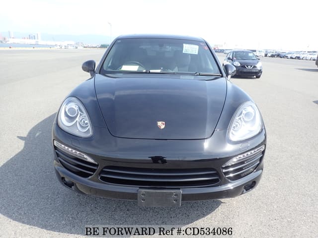 2010 PORSCHE CAYENNE image 8