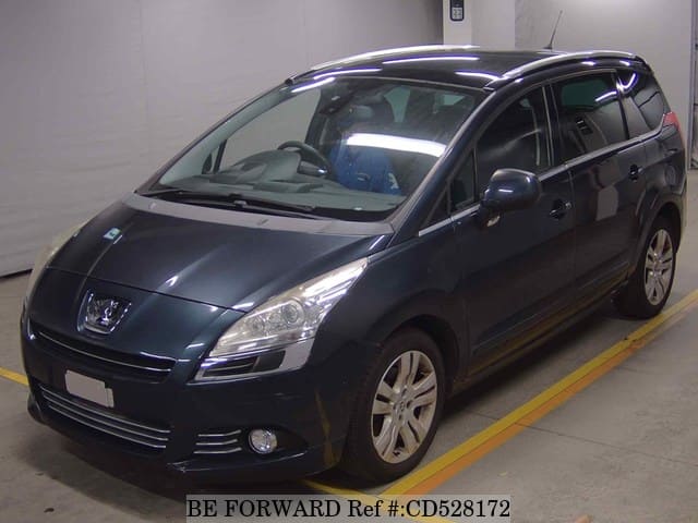 2013 PEUGEOT 5008