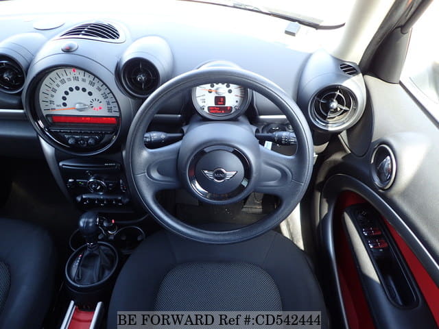 2013 BMW MINI ONE CROSSOVER image 29