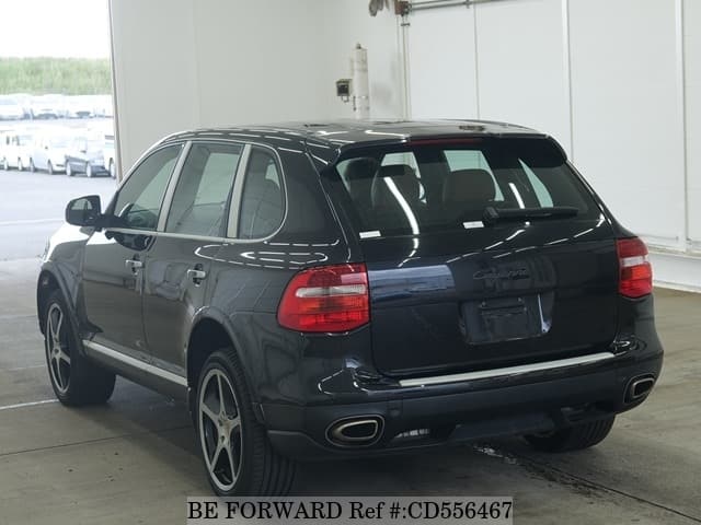 2009 PORSCHE CAYENNE image 2