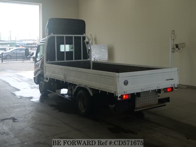 2007 HINO DUTRO image 2