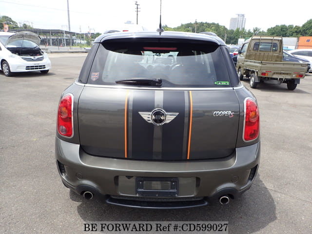 2013 BMW MINI COOPER S CROSS OVER image 4