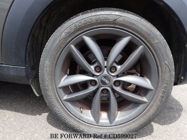 2013 BMW MINI COOPER S CROSS OVER image 10
