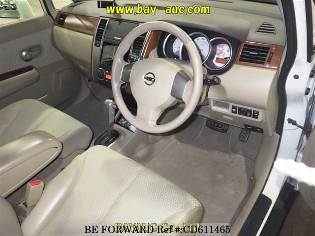 2011 NISSAN TIIDA 15M SV PLUS PLASMA image 3