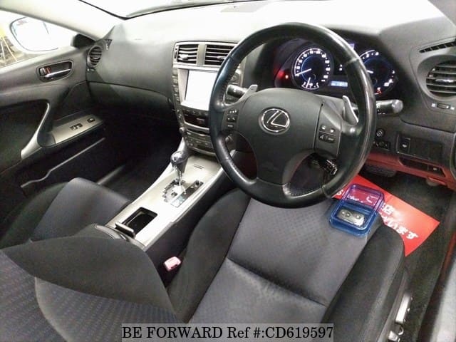 2005 LEXUS IS IS250 image 4