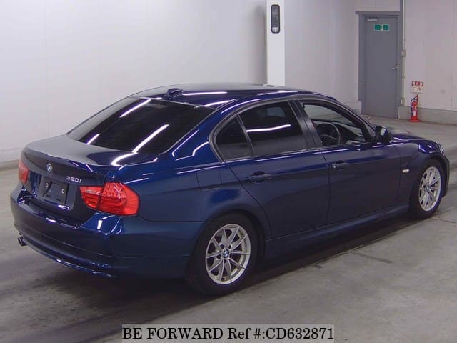 2011 BMW 3 SERIES 320I image 2