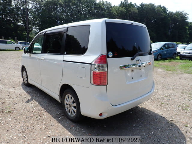 Toyota NOAH X L SELECTION — фото 3