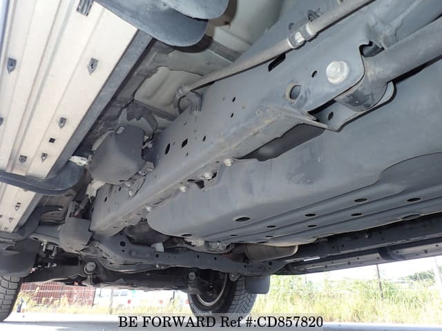 2020 TOYOTA LAND CRUISER PRADO TX image 18