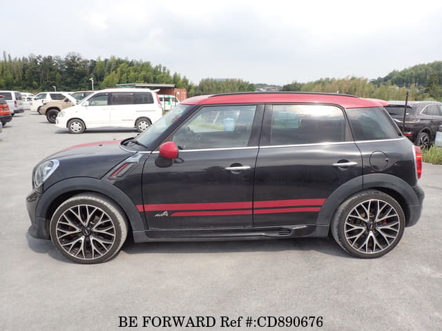 2013 BMW MINI JOHN COOPER WORKS CROSSOVER image 2