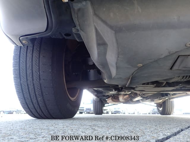 2005 FORD ESCAPE XLT image 13