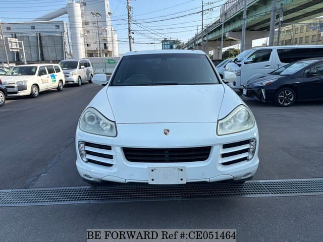 2009 PORSCHE CAYENNE image 8