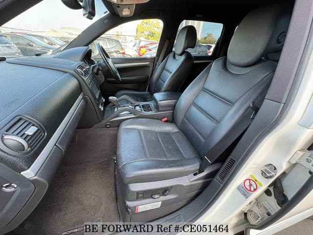 2009 PORSCHE CAYENNE image 26