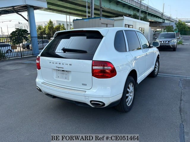 2009 PORSCHE CAYENNE image 5